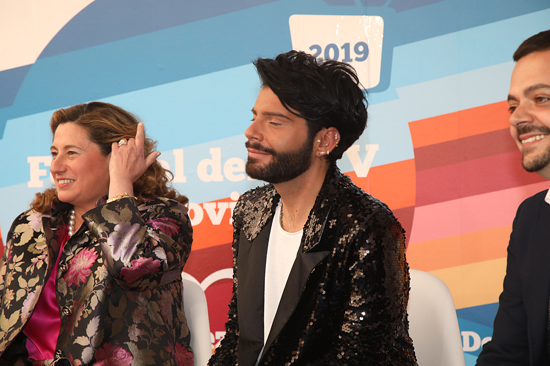 Festival della TV e dei Nuovi Media 2019_250.jpg - Real Time, la Tv delle meraviglie Un  racconto di storie e persone reali con contenuti attuali e uno stile innovativo in costante evoluzione,  ci porta con i suoi protagonisti nel mondo meraviglioso di due programmi divenuti ormai cult:  “Il Castello delle cerimonie” e “Il Salone delle Meraviglie”.Federico Lauri, Imma Polese, Gesualdo Vercio con Alessandra Comazzi.